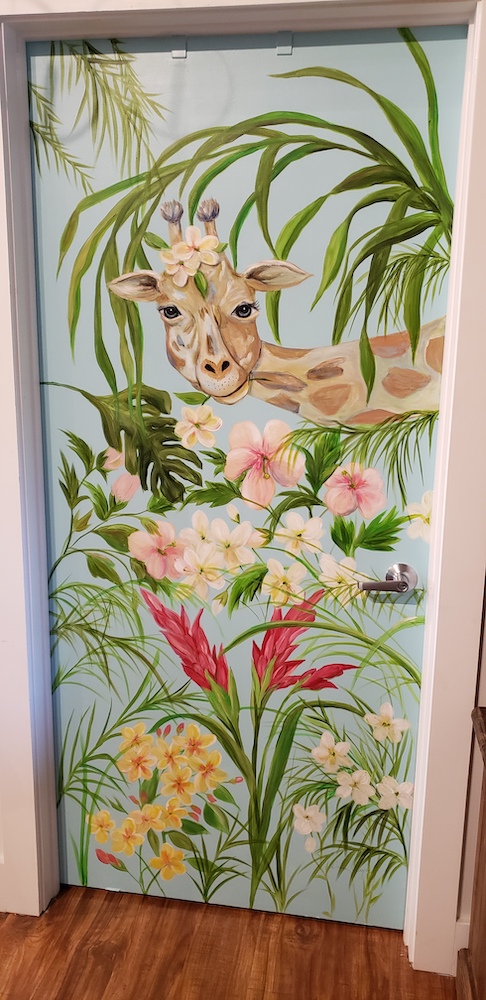 Donna Clayton giraffe mural Day 2 Final-web